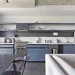 Vistablu By Hostagents